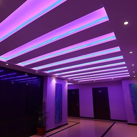 Hotel Emirates Kannangad Ngoại thất bức ảnh