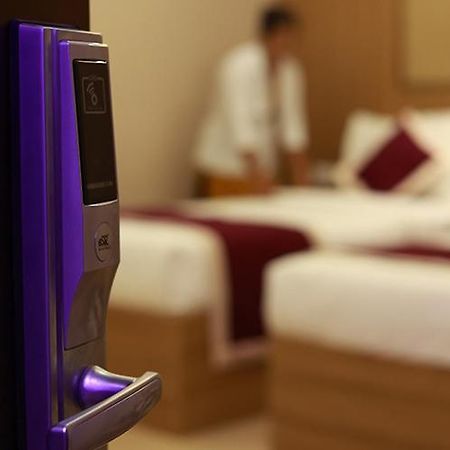 Hotel Emirates Kannangad Ngoại thất bức ảnh