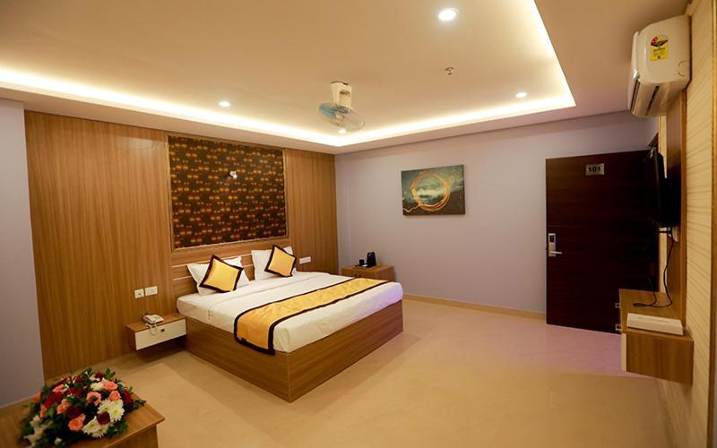 Hotel Emirates Kannangad Ngoại thất bức ảnh